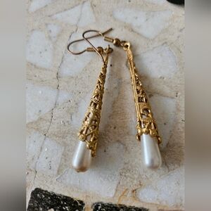 Vintage Gold Tone Filigree Lace Chandelier Earrings With Faux Pearl♡